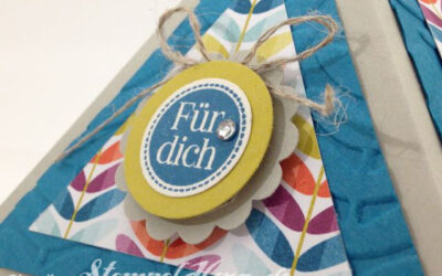 „Für Dich“ eine Grußkarte mit kleiner Dreiecksschachtel