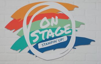 2016:04 - On Stage 01